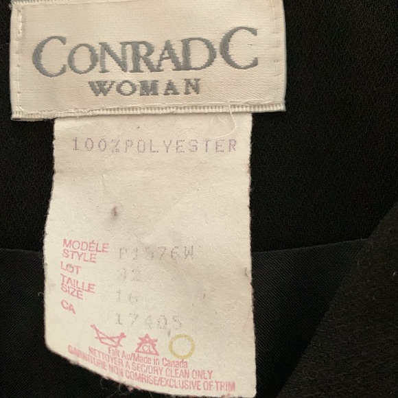 Modest ConradC Woman dressy long sleeve black jacket - Picture 4 of 10